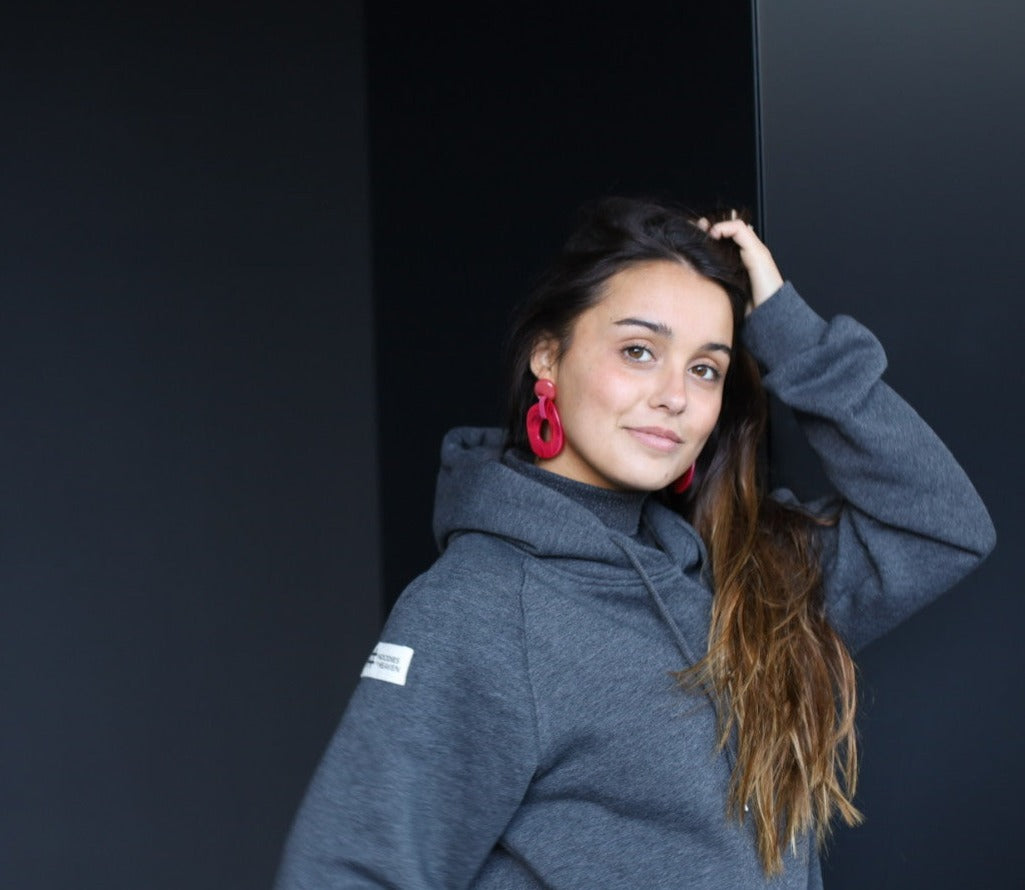 Sudadera Graphite Grey "Love Imperfection"